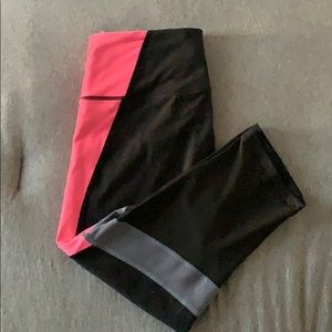Knockout by Victoria's Secret Crop